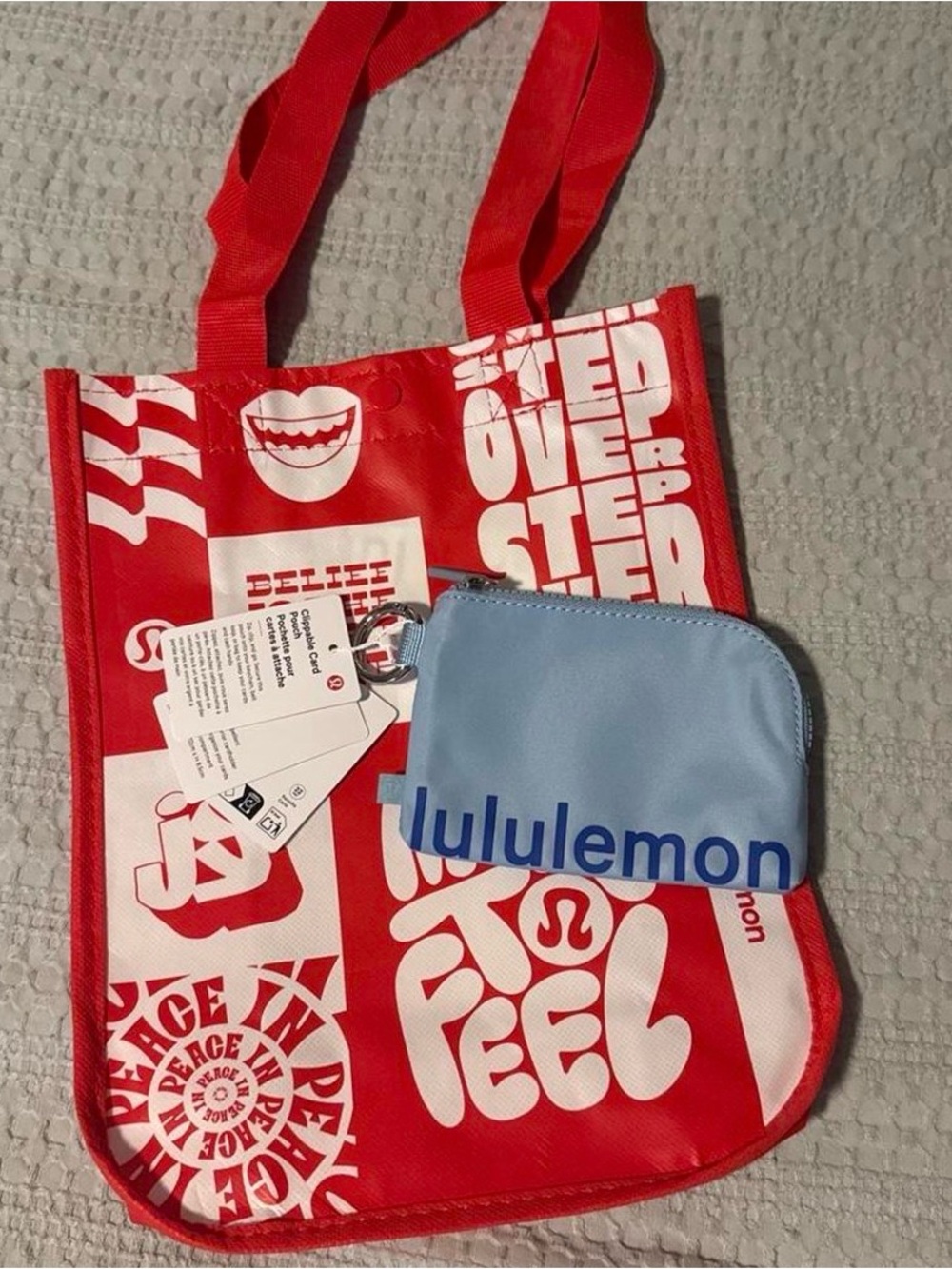 lululemon athletica Seafoam and Blue Clippable Card Pouch with Key Ring w/ tote!